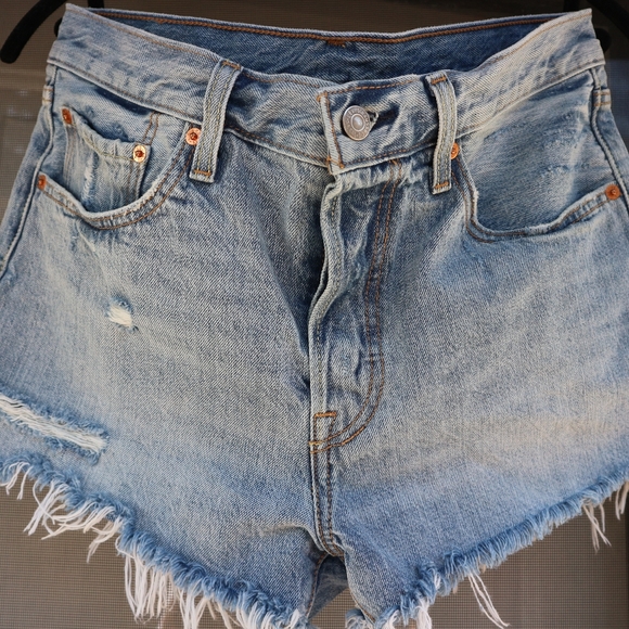 Levi's Pants - Levi's 501 jean shorts size 30